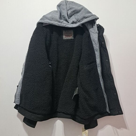 Levi's Men's Sherpa Lined Two Pocket Hooded Trucker Jacket Black Large NWT - Picture 12 of 16